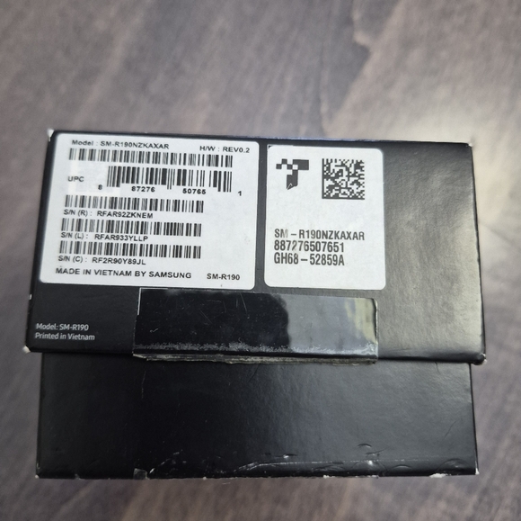 Samsung Galaxy Buds Pro - Charcoal Gray - Picture 2 of 4